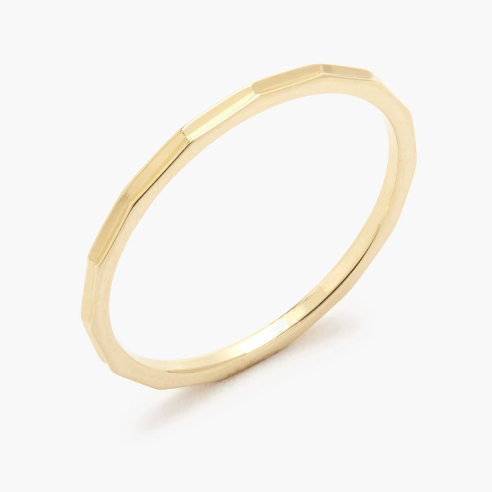 14K Gold Éclat Fine Band Ring