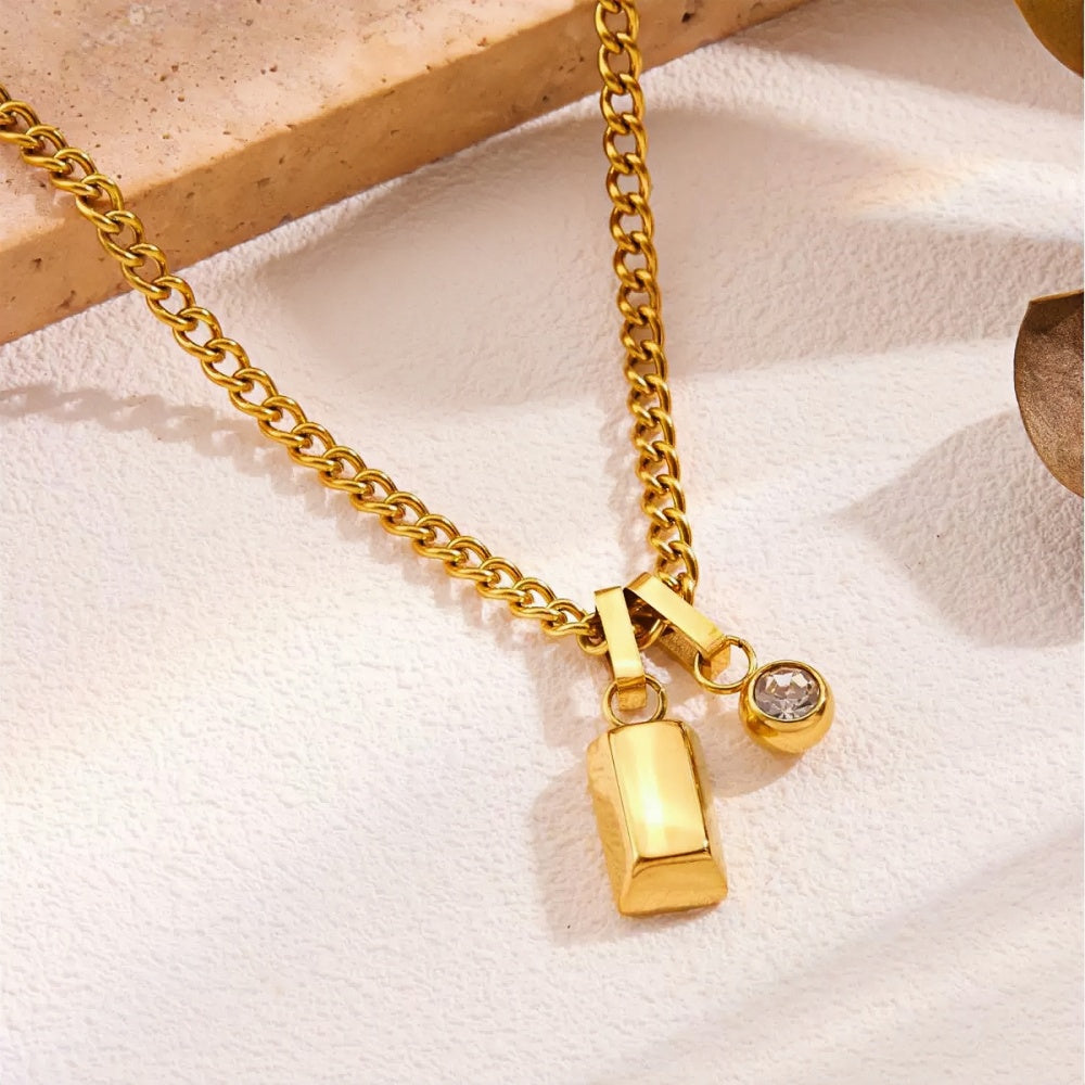 14K Gold Wealth Bar Pendant Necklace
